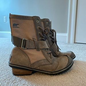 Sorel Women’s Slimboot Mid Calf Brown 8.5 Buckle Waterproof NL2154-245 Joie